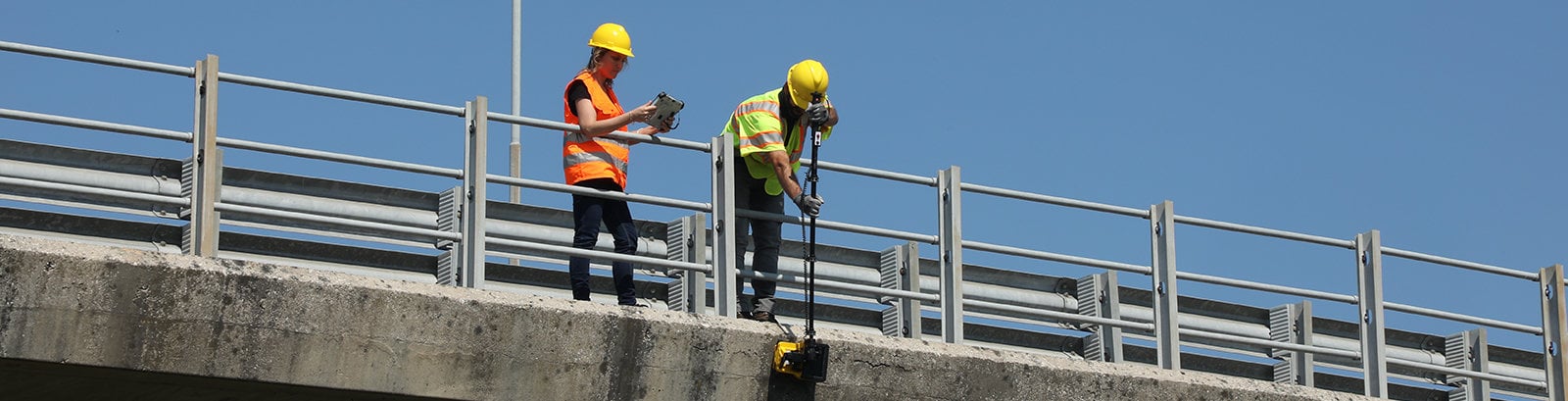 C-Thrue concretes scanner surveying an overpass